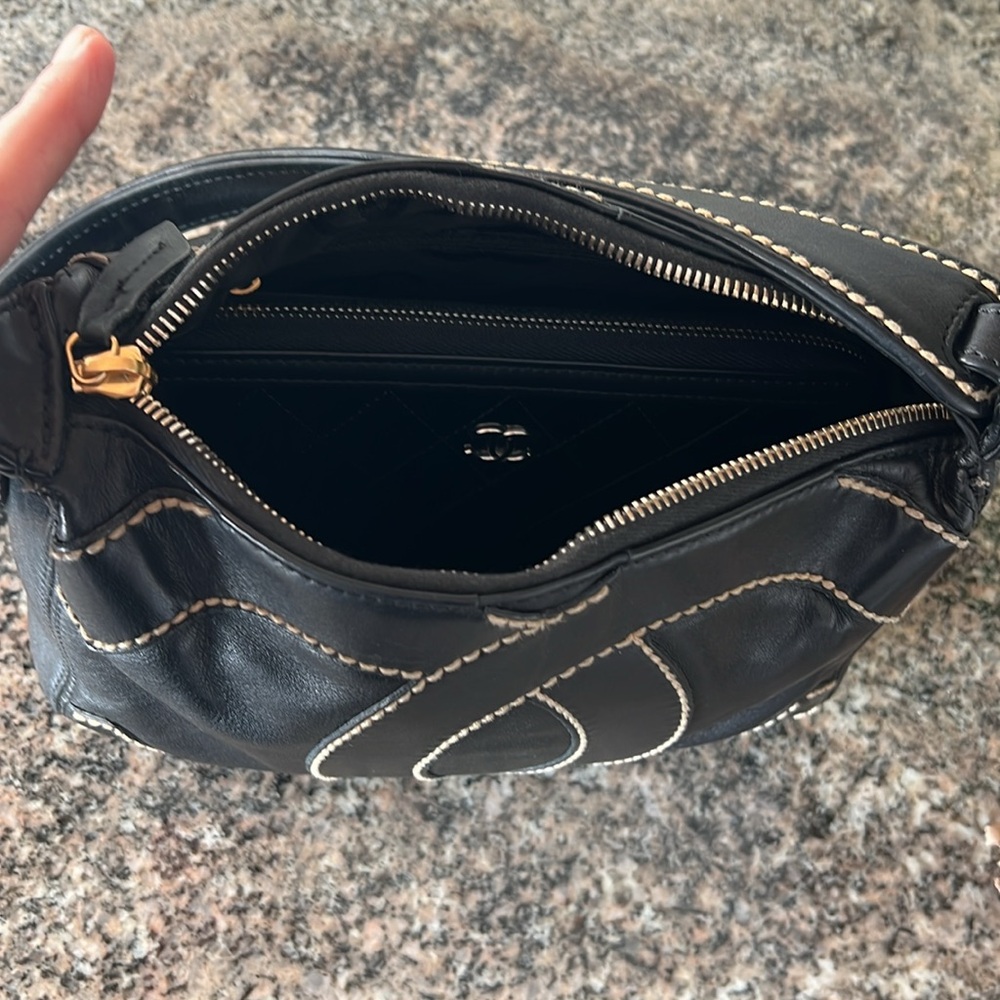 CHANEL Vintage Purse - Picture 4 of 17